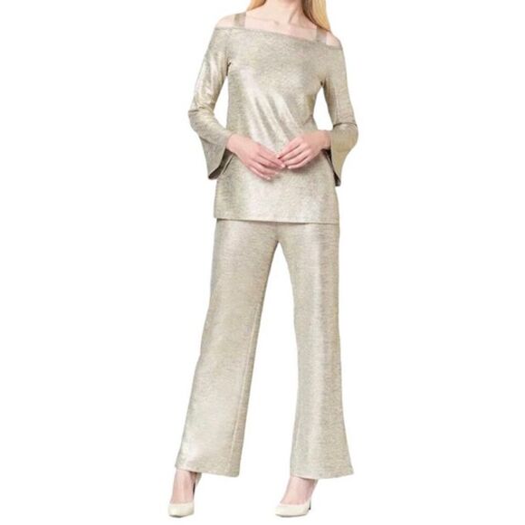 NWOT Clara Sun Woo Gold Lamé Open Shoulder Bell Sleeve Top and Classic Side Slit